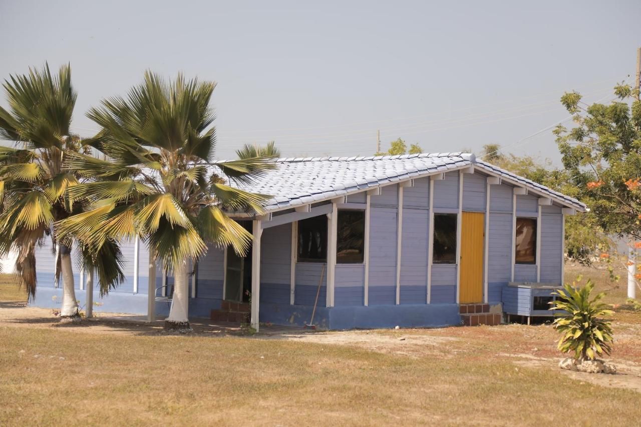 Club Camping Isla Mar Cabañas para 14 personas Hostal