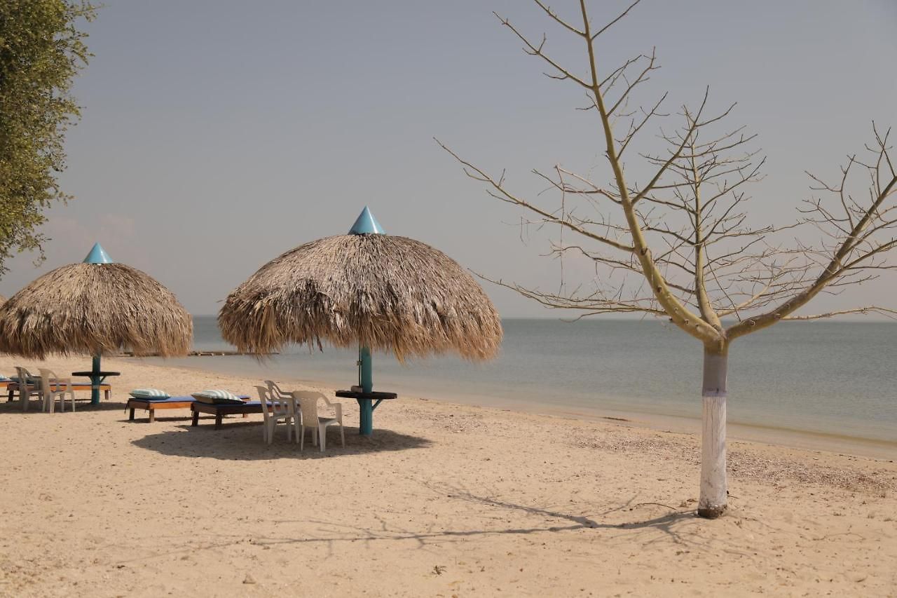 Club Camping Isla Mar Cabañas para 14 personas Hostal