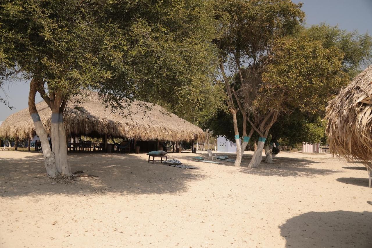 Hostal Club Camping Isla Mar Cabañas para 14 personas *