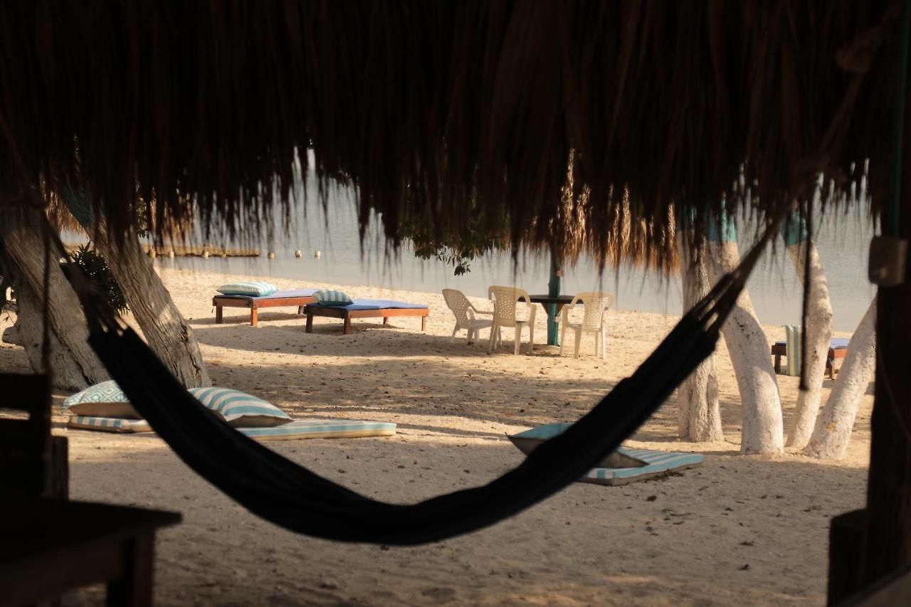 Hostal Club Camping Isla Mar Cabañas para 14 personas *
