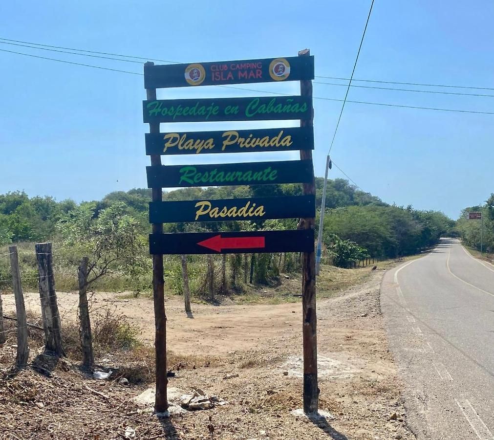 Hostal Club Camping Isla Mar Cabañas para 14 personas *