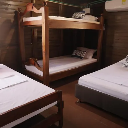 Club Camping Isla Mar Cabañas para 14 personas Hostal Cartagena