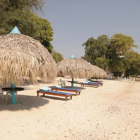 Hostal Club Camping Isla Mar Cabañas para 14 personas *