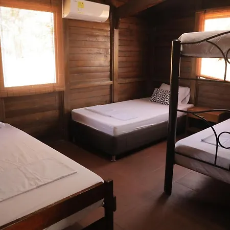 Club Camping Isla Mar Cabañas para 14 personas